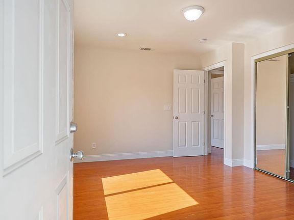 Building Photo - 3910 San Carlos Wy