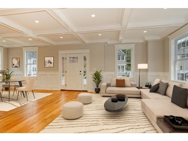 Building Photo - 24 Grant Ave