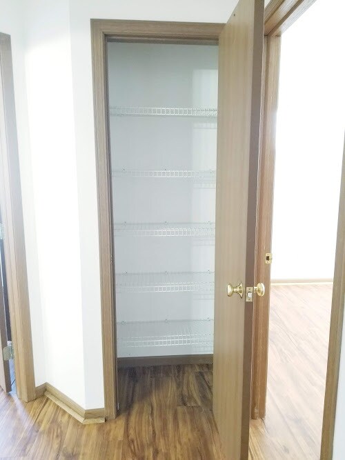 Building Photo - 1230 Murray St NE