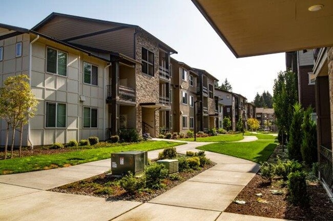 Building Photo - Beautiful 2 bedroom available to call home!  Tour with us today