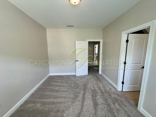 Building Photo - Spacious 5BR/5BA Home in Indian Lands Wake...
