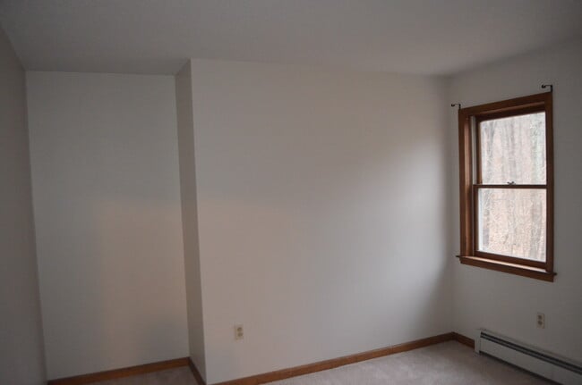 Building Photo - 1286 Arbutus St