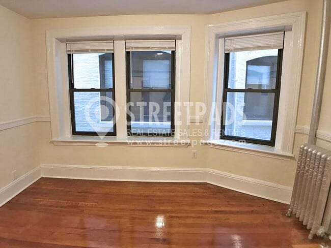 Building Photo - 2 bedroom in Cambridge MA 02139