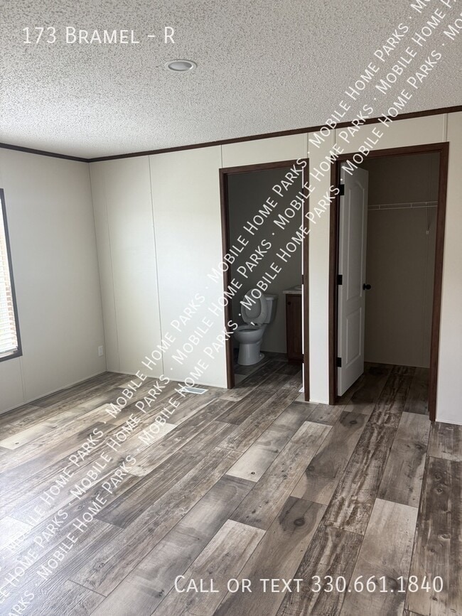 Building Photo - 173 Bramel-R