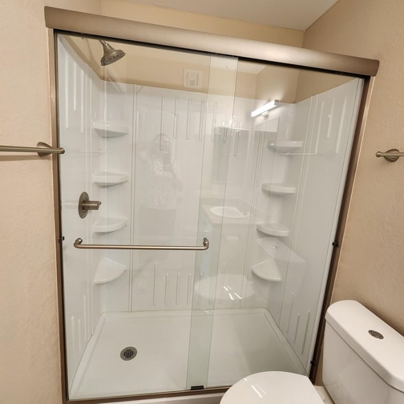 Building Photo - 608 S Pioneer