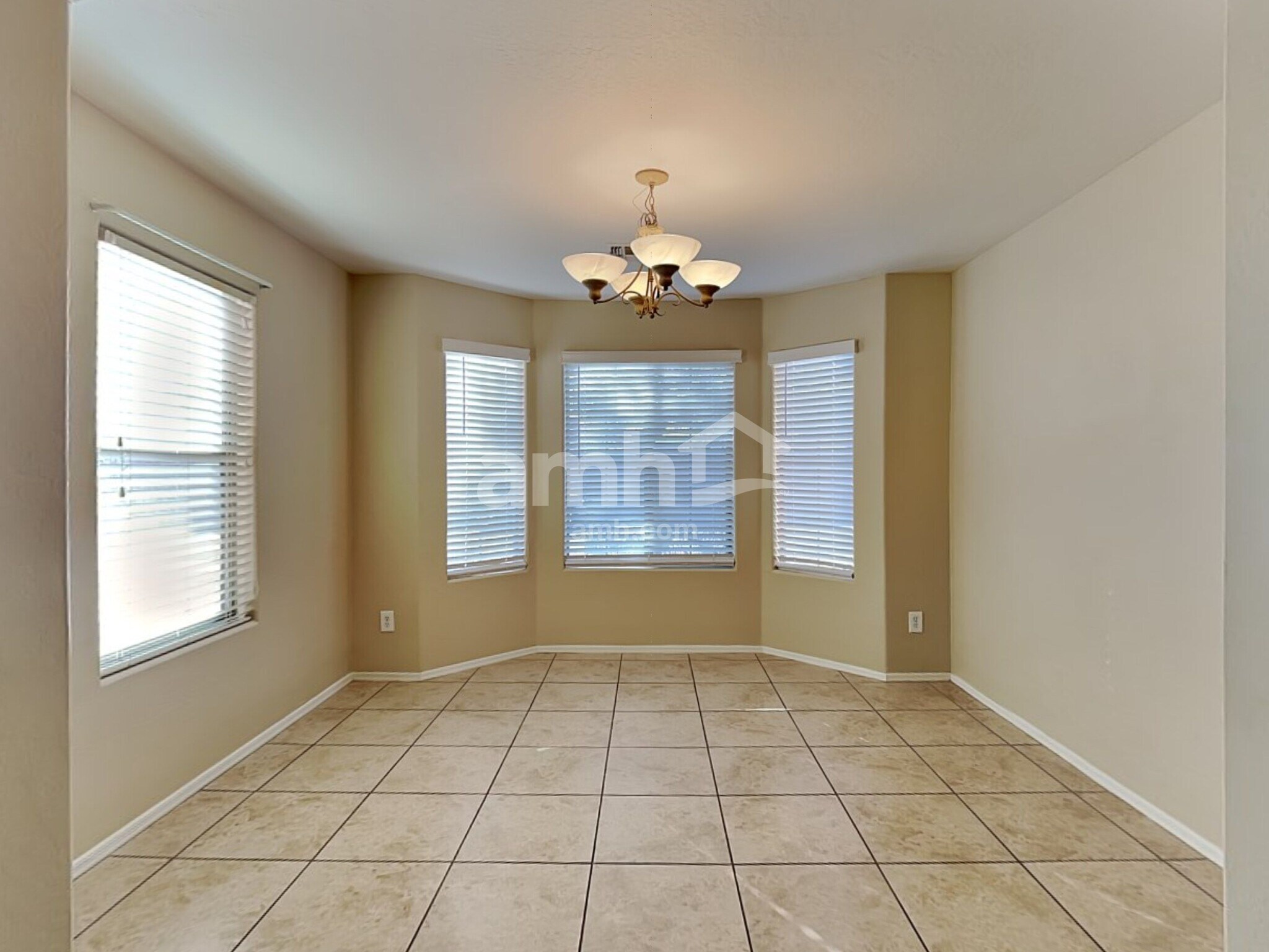 Building Photo - 11221 N 161st Ln