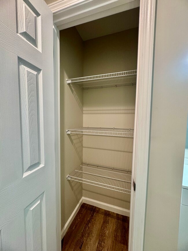 Building Photo - 96 Duncan Ln