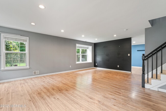 Building Photo - 452 Indigo Ct