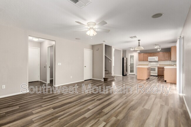 Building Photo - 28406 N Epidote Dr