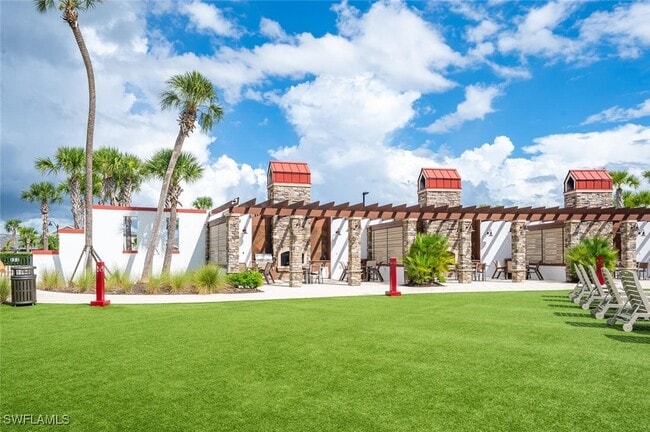 Building Photo - 16570 Ridgeview Cir