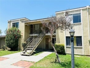 Building Photo - 10916 Rincon St