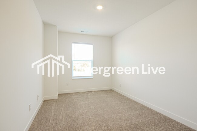 Building Photo - 8945 Willis Wy