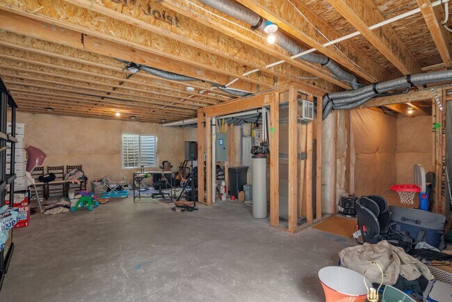 Building Photo - 3477 N Finch Ln