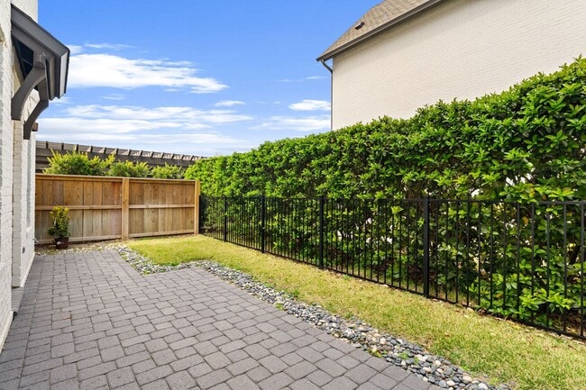 Building Photo - 414 Ridgewalk Cir