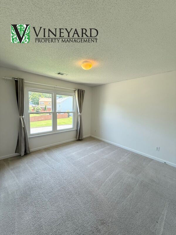 Building Photo - 303 Don Pierre Way