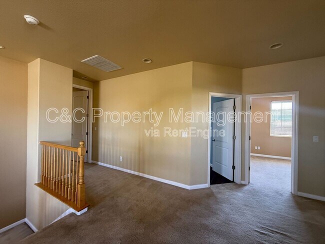 Building Photo - 1180 Pueblo Ct