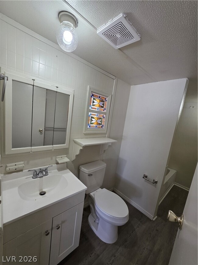 Building Photo - 2916 Gavilan Ln