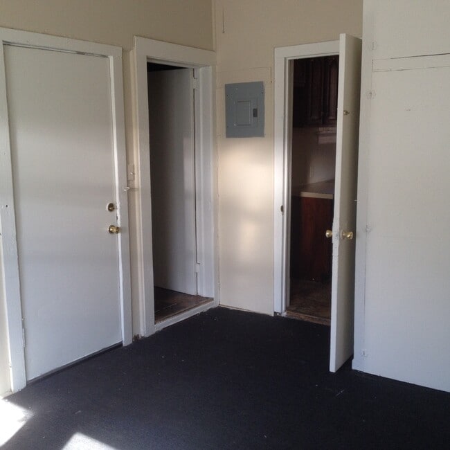 Building Photo - **UPCOMING** Columbus, GA 4 Bedroom / 2 Full Bathroom Home for Rent***