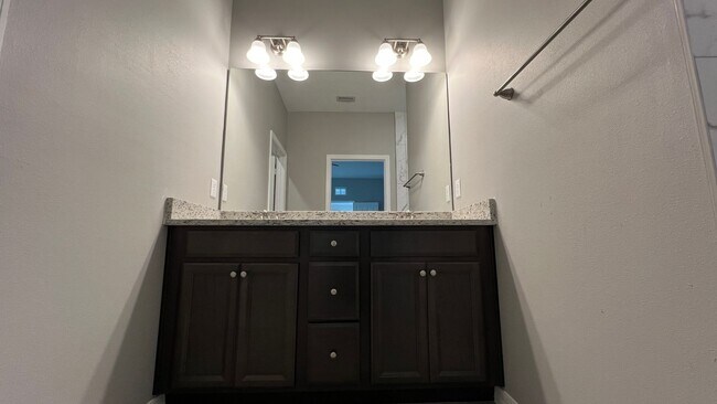 Building Photo - Smart & Stylish 3BD/2BA Palm Bay Home – Modern Upgrades, No Water Bills!