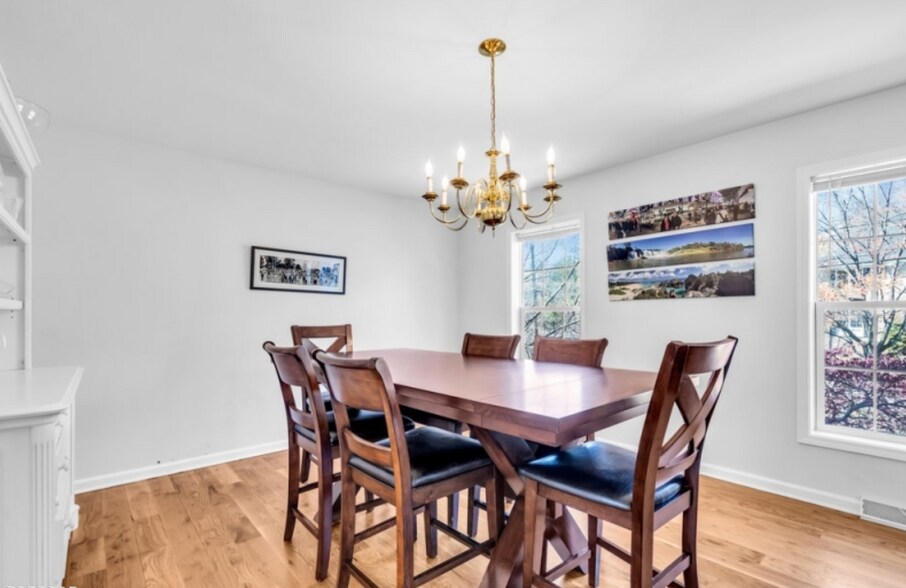 Building Photo - 108 Miller Ln