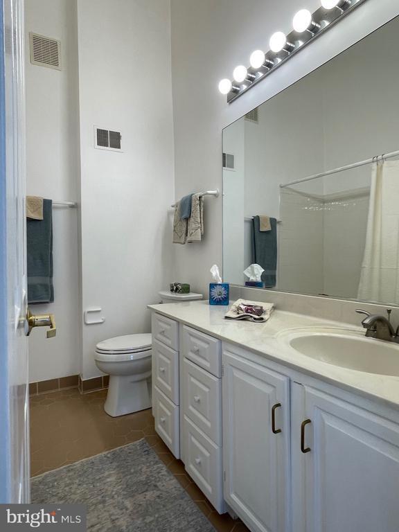 Building Photo - 12235 Tildenwood Dr