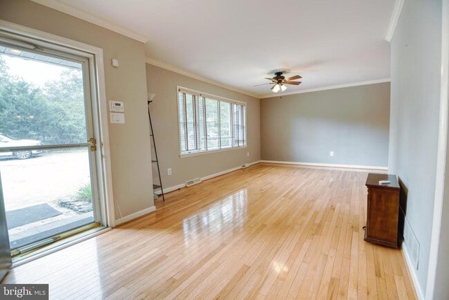 Building Photo - 800 Baltimore Annapolis Blvd