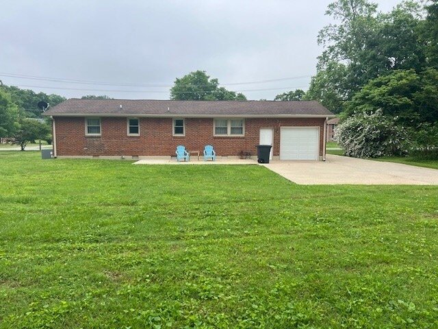 Building Photo - 117 Gates Dr