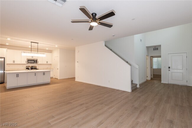 Building Photo - 494 Francesca Crst St