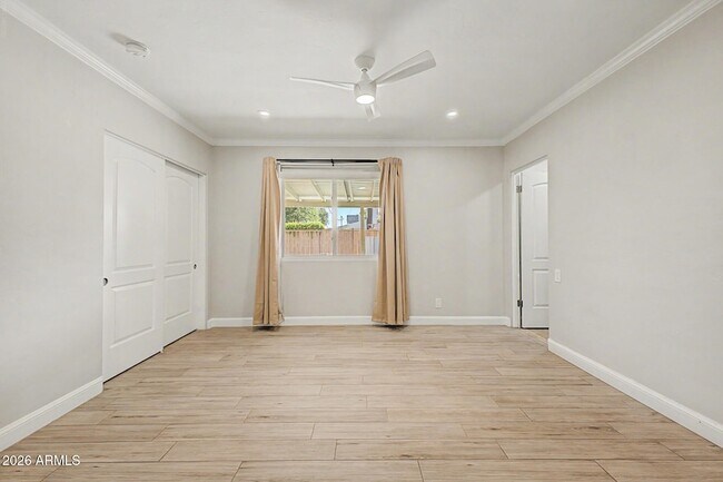 Building Photo - 5539 N 19th St