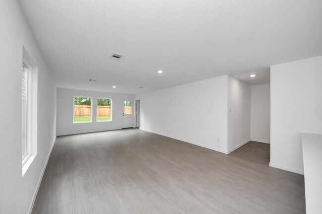 Building Photo - 13507 Sonali Springs Dr