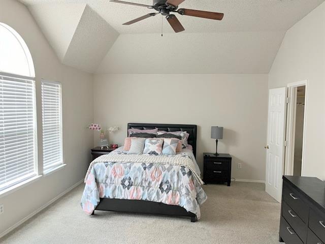 Building Photo - 8504 Saffron Dr