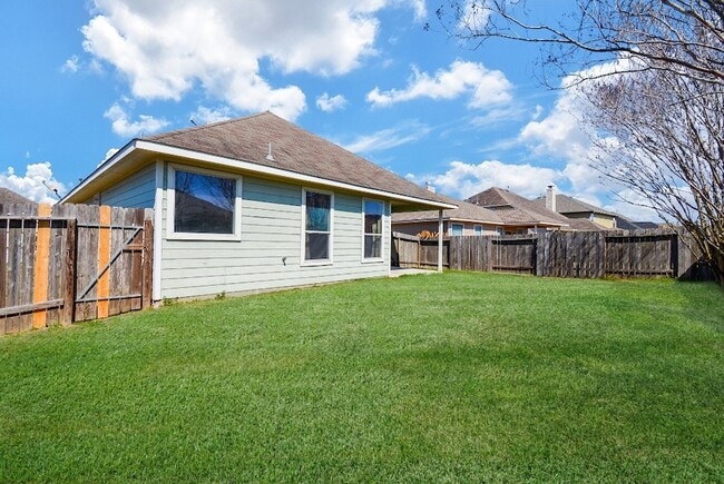 Building Photo - 4310 S Vineyard Mdw Ln