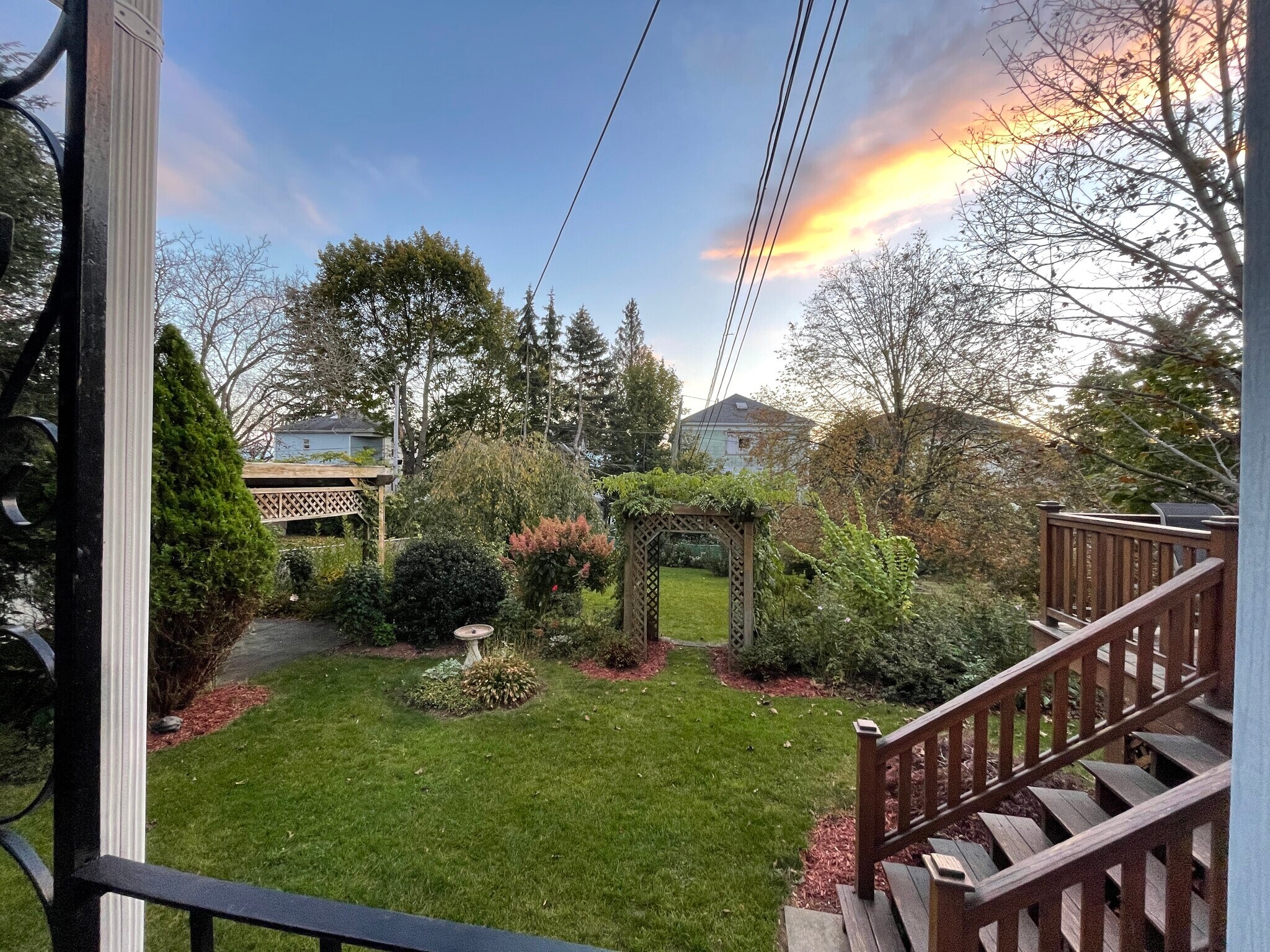 Building Photo - 18 Ames St