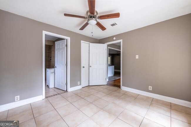 Building Photo - 2833 Cardo Dr NW