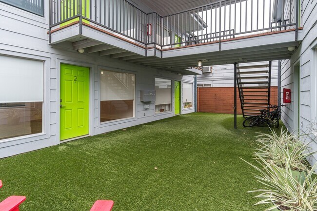 Building Photo - 2019 Huldy St