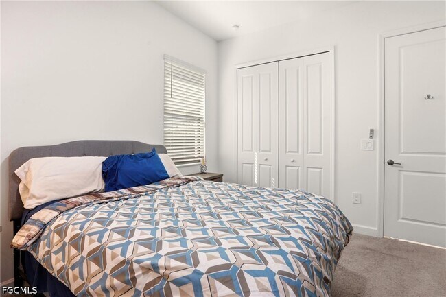 Building Photo - 13991 Binghampton Dr