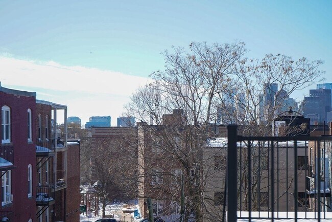 Building Photo - 69 Lubec St