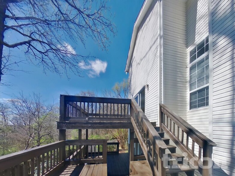 Building Photo - 3612 Caledon Ct