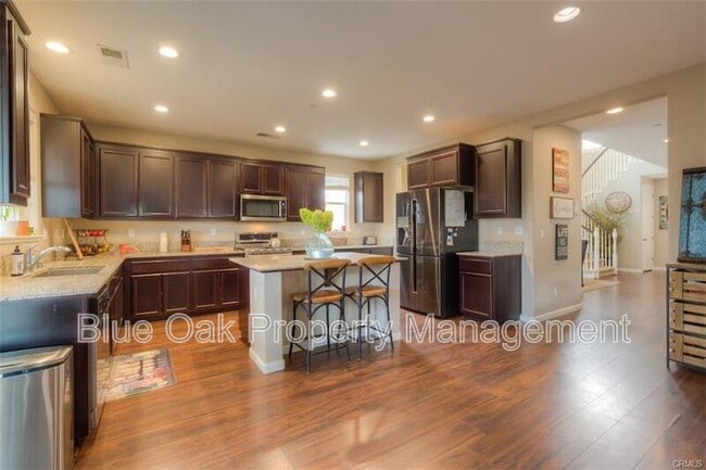 Building Photo - 3299 Sespe Creek Way