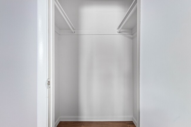 Building Photo - Beautifully updated Phoenix home!