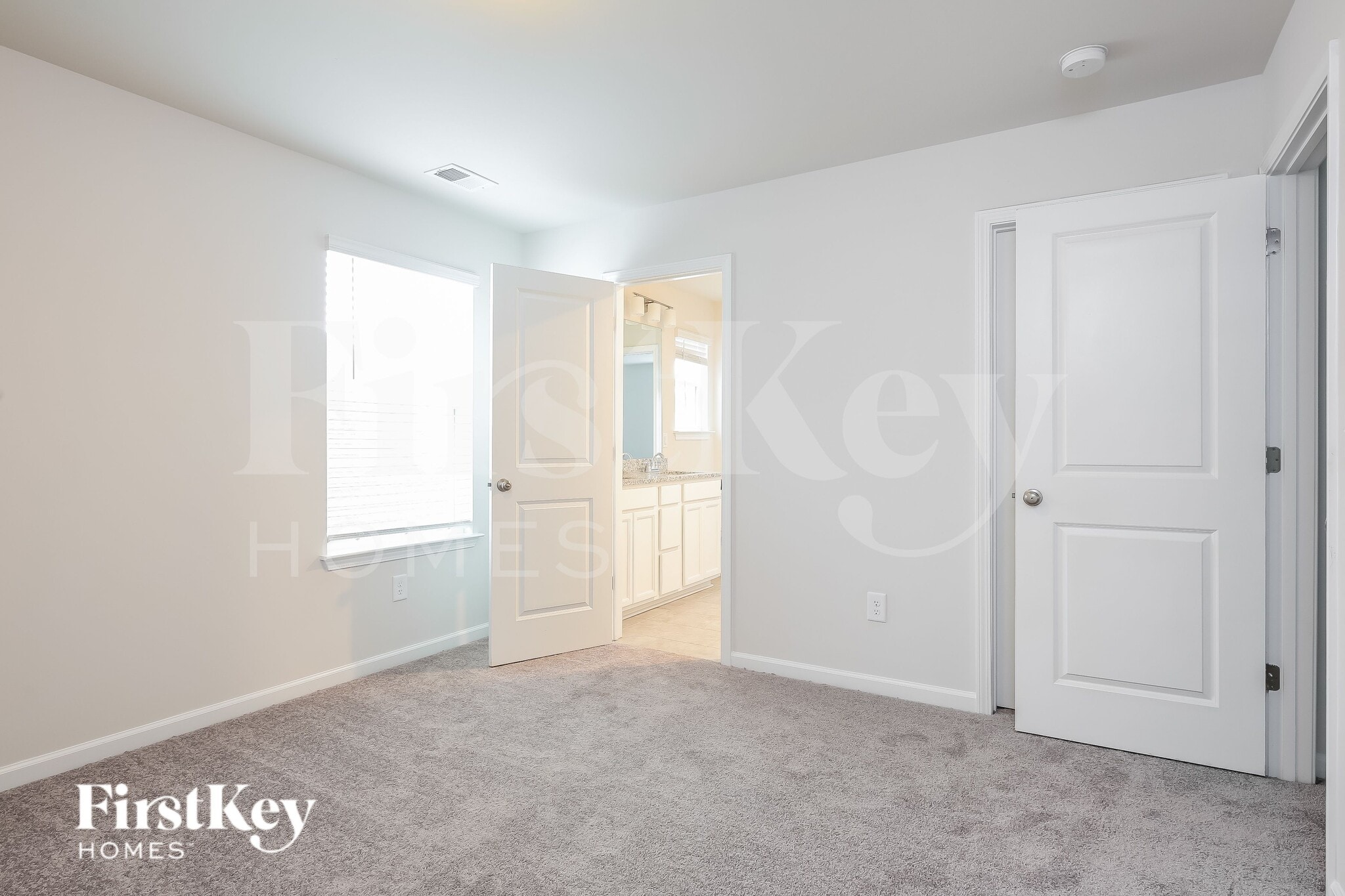 Building Photo - 116 Wild Lily Dr