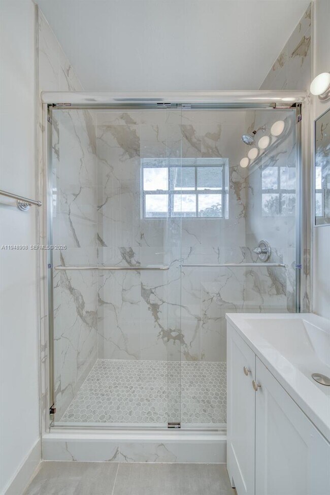 Building Photo - 19110 NW 36th Ave