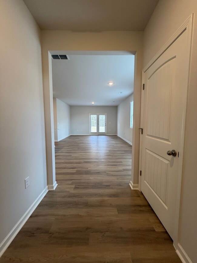 Building Photo - Brand New 5/3 House in Armuchee- $2,295