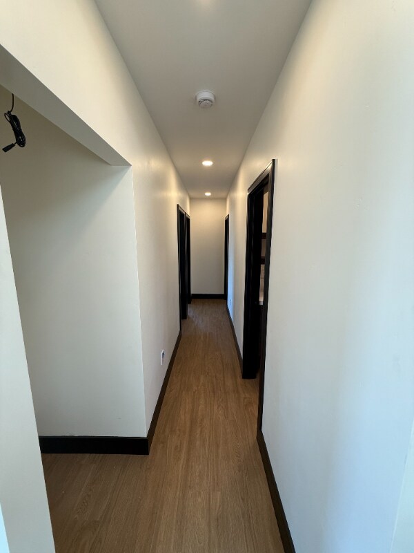 Building Photo - 227 Hillside Terrace
