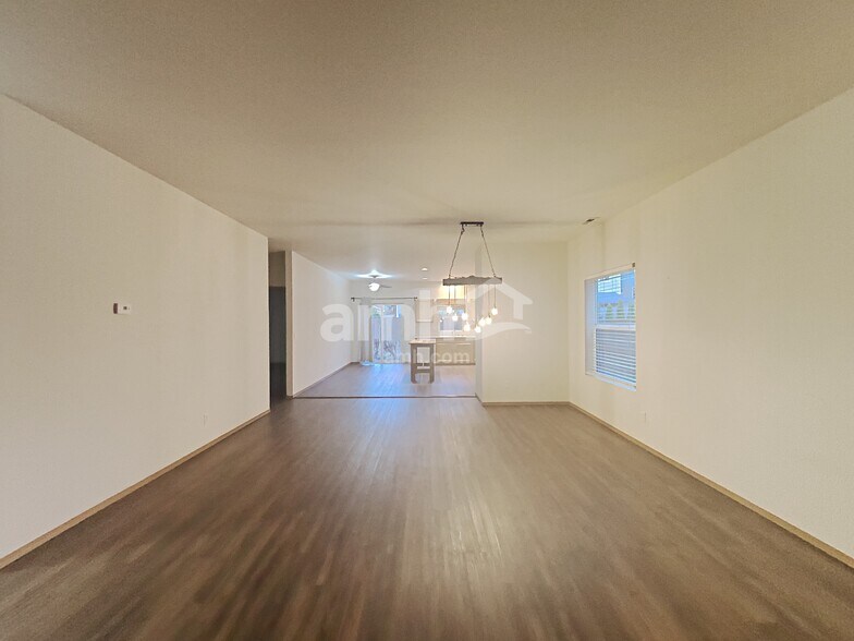 Building Photo - 11102 179th Ave Ct E