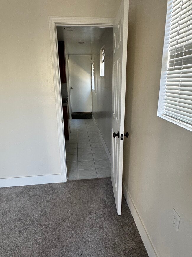 Building Photo - 1449 S Mayfair Ave