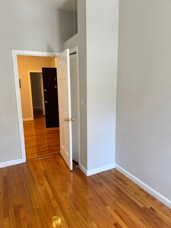 Building Photo - 1189 Commonwealth Ave