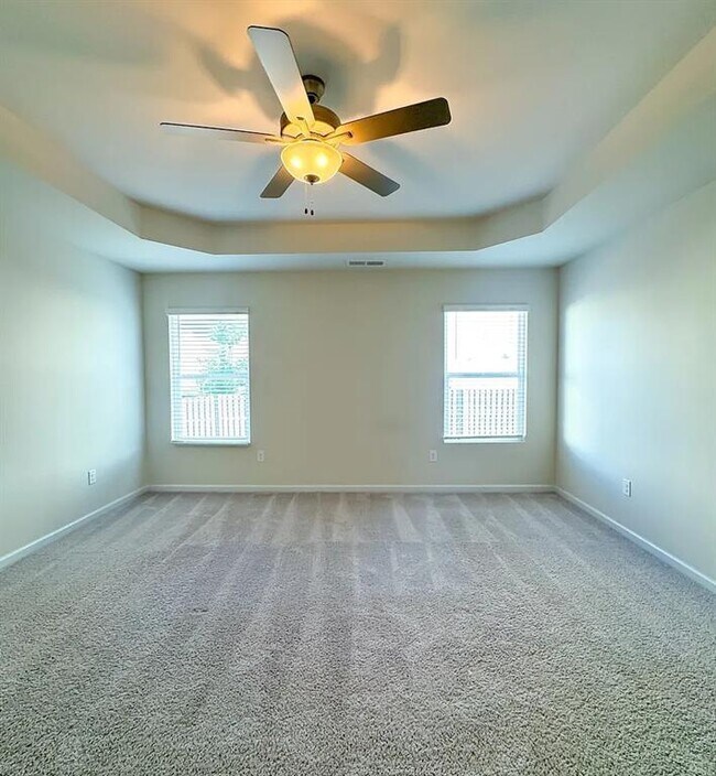 Building Photo - 4546 Bishops Ln