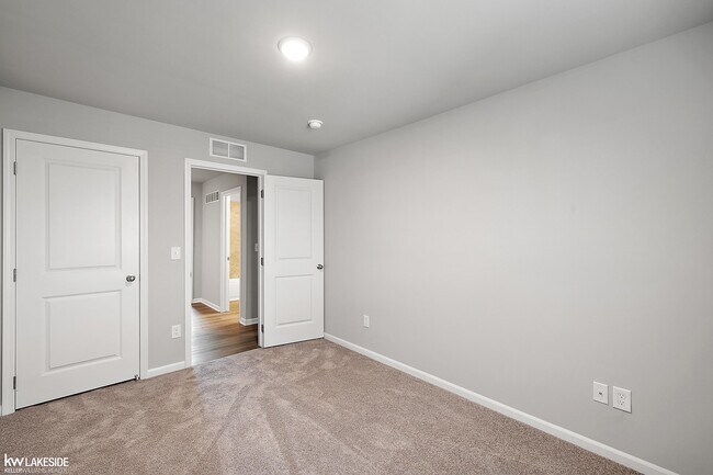 Building Photo - 51397 Pier Dr