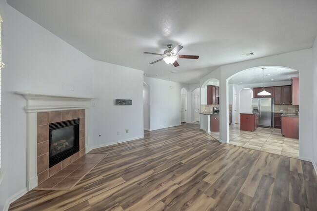 Building Photo - 30819 Lavender Trace Dr